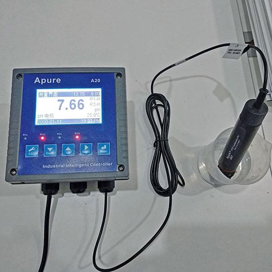 一整套產(chǎn)品包含：主機(jī)：A20PR    PH電極：GRT1010  沉入式電極護(hù)套：PP1020-100 PH校正溶液：4.00 6.86  電極延長線：AP2-4MM-10M